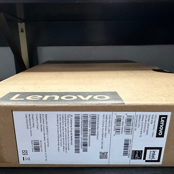 Lenovo IdeaPad 3 Chrome 15.6 inch Touchscreen